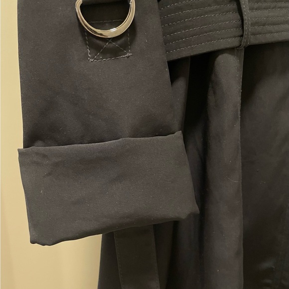 Elegant Black Michael Kors Women's Trench Coat - Picture 4 of 5